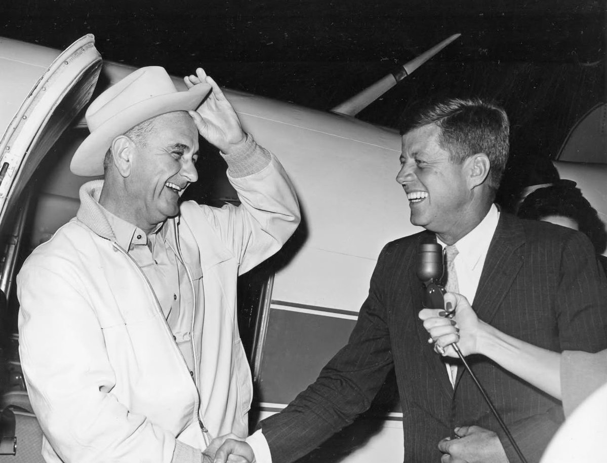 PrezWisdom's tweet image. #POTUS 🇺🇸