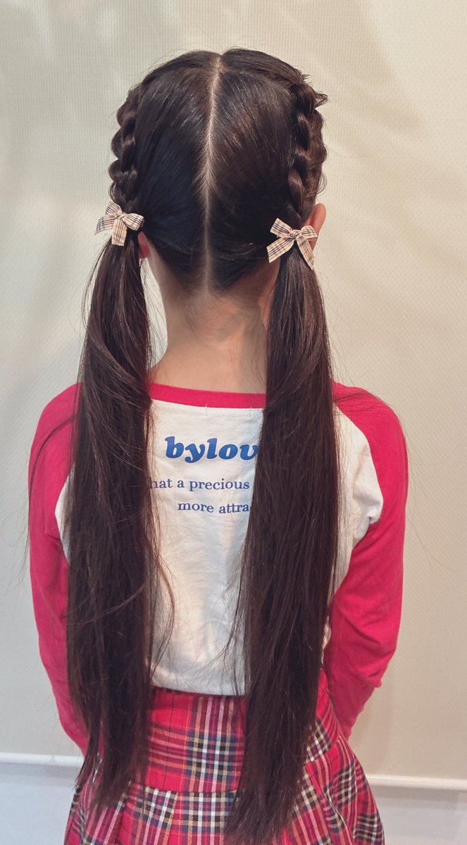 rea_model's tweet image. おはよー♡
今日は入学式🌸クラス替えあるし、お弁当作ってもらったから楽しみすぎるー😆🩷

#通学コーデ　#小学生　#js
#入学式　#ヘアアレンジ