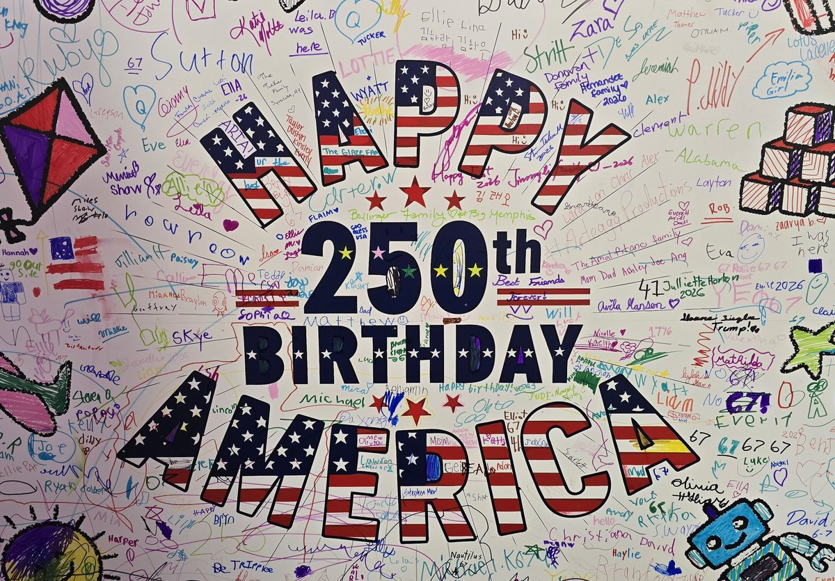 Lauren Chen tweet media