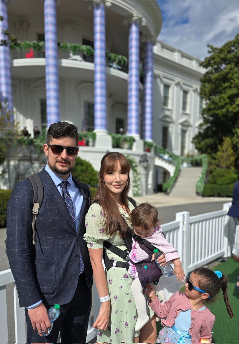 Lauren Chen tweet media