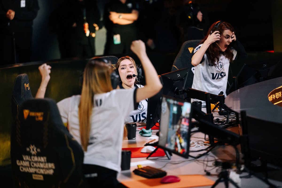 nandoshowww's tweet photo. 🏆🇧🇷 A TEAM LIQUID ESTREIA COM VITÓRIA NA SÉRIE DE ACESSO DO VCB 2026

A cavalaria bate a TG por 2 a 0 e enfrenta o REMO, equipe que caiu do VCB 2026 Etapa 1, daqui a pouco!!

Transmissão deve ser no canal oficial da Gamers Club ou nos streamers da Liquid (frttt e miw)