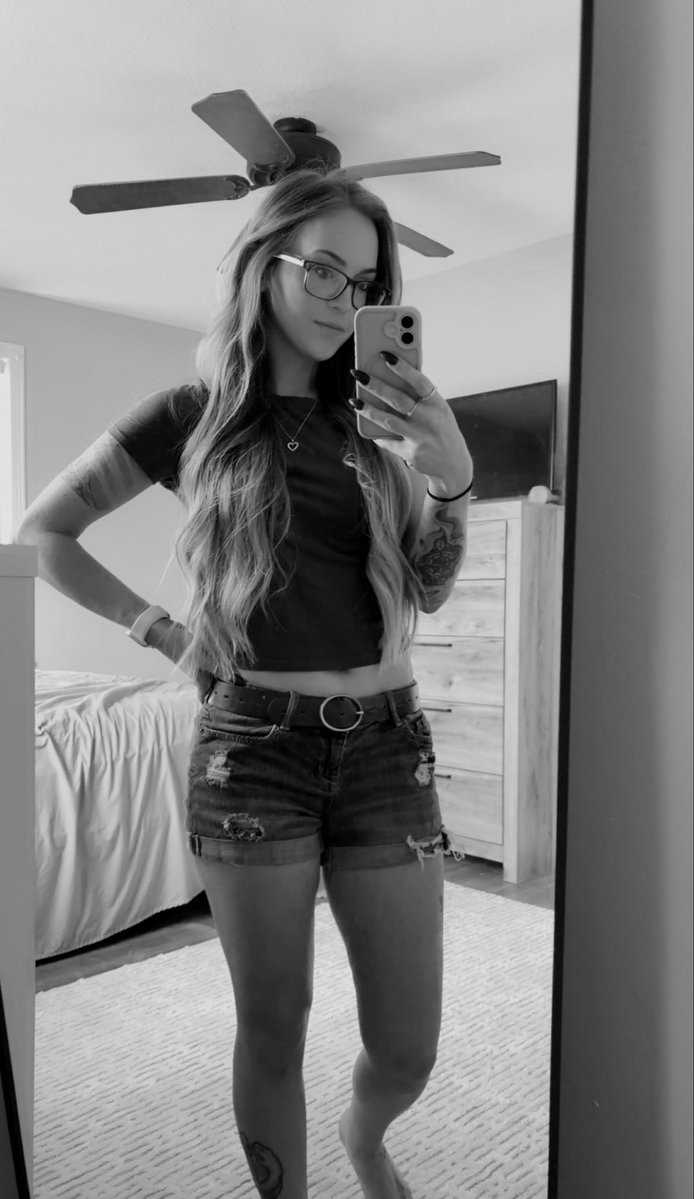 Earthyy 🌎 tweet media