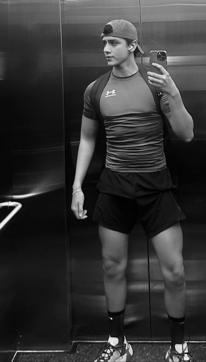 omar serrano tweet media