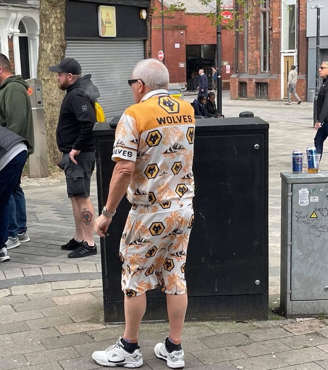 LiberalZionistWolverhamptonSpartan tweet media