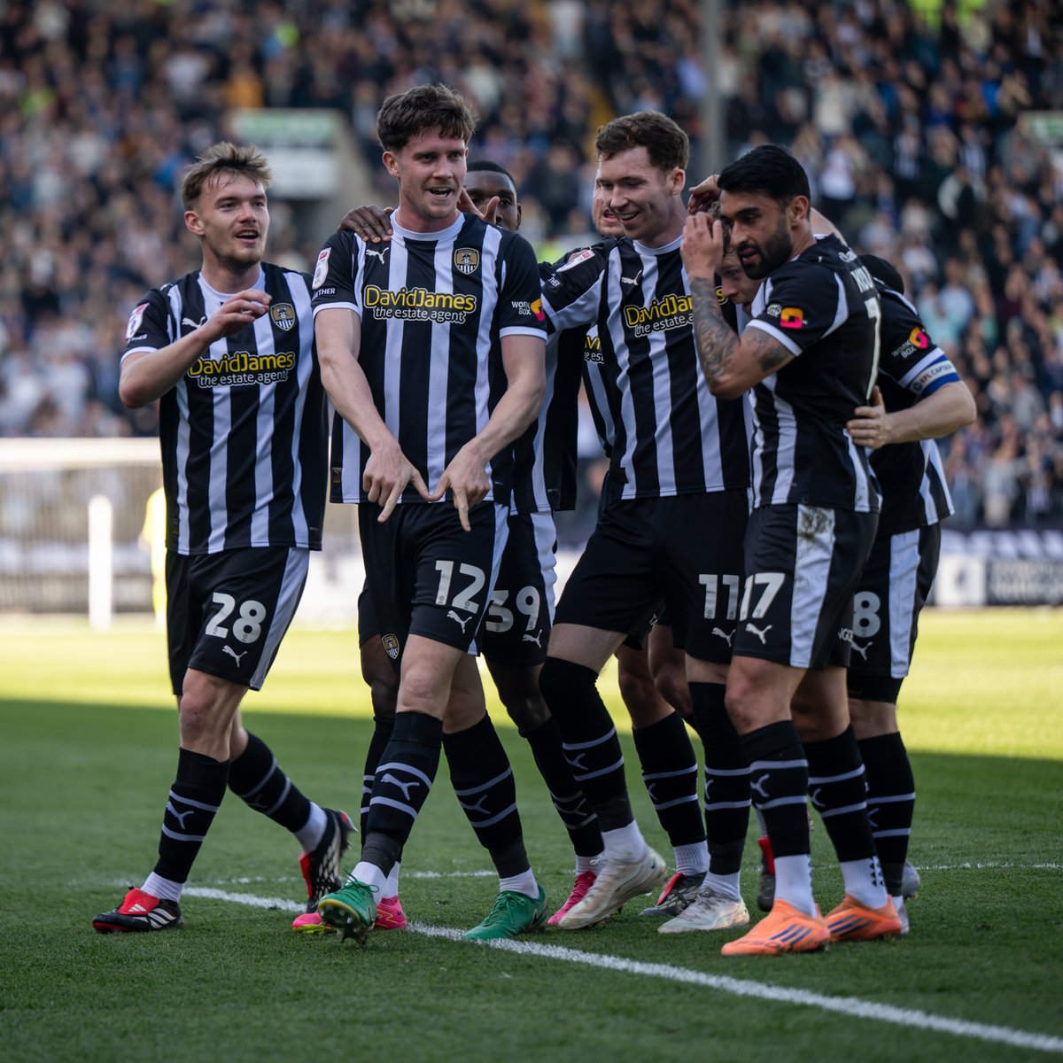 ChudPhoto's tweet photo. 4 minutes Lucas Ness will never forget, scoring 2, as @Official_NCFC won 3-1 against @NewportCounty in @EFL League Two, to tie MK Dons on points #COYP

Match photos available here: https://t.co/maHNrL0Hpd

Images © Chud Photography &amp; not be used without permission https://t.co/QaPm4qeAGn