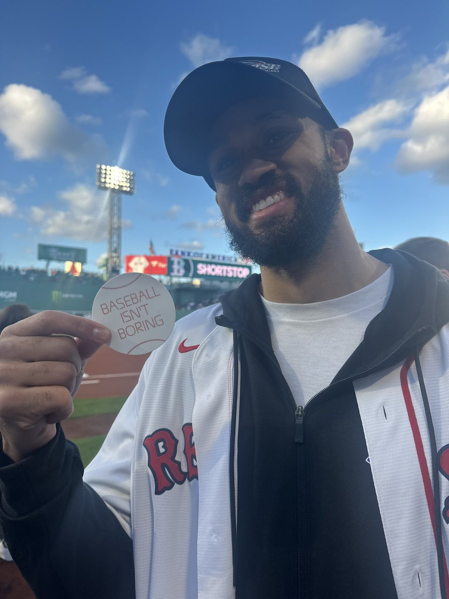 Rob Bradford tweet media