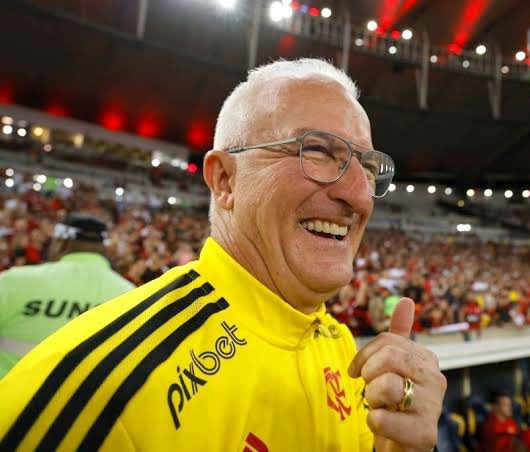 Vascaino Atrasado tweet media