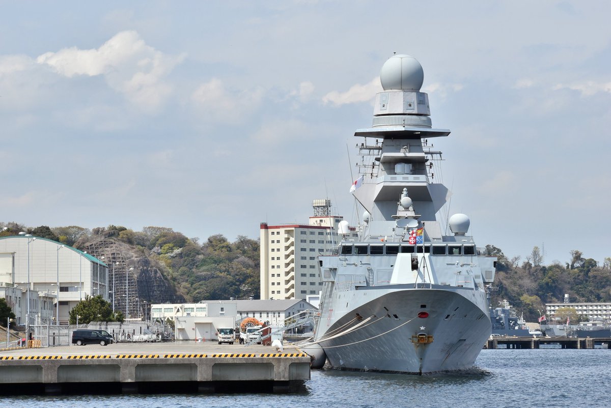 エアイ tweet media