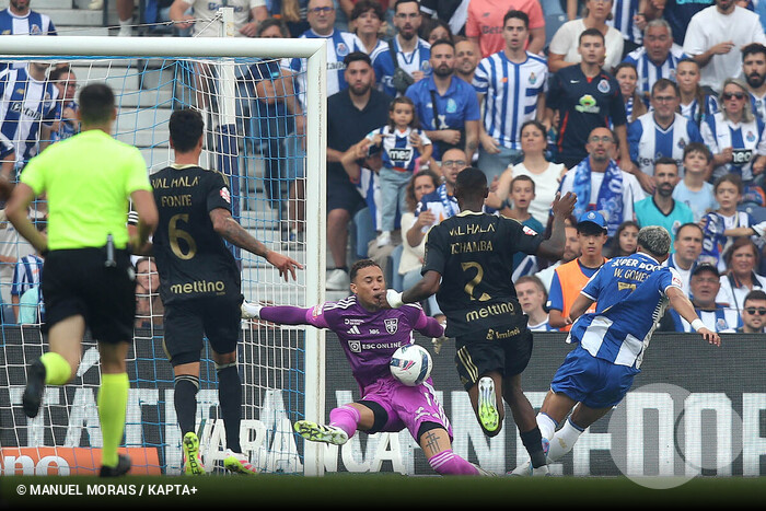 El Director Deportivo tweet media