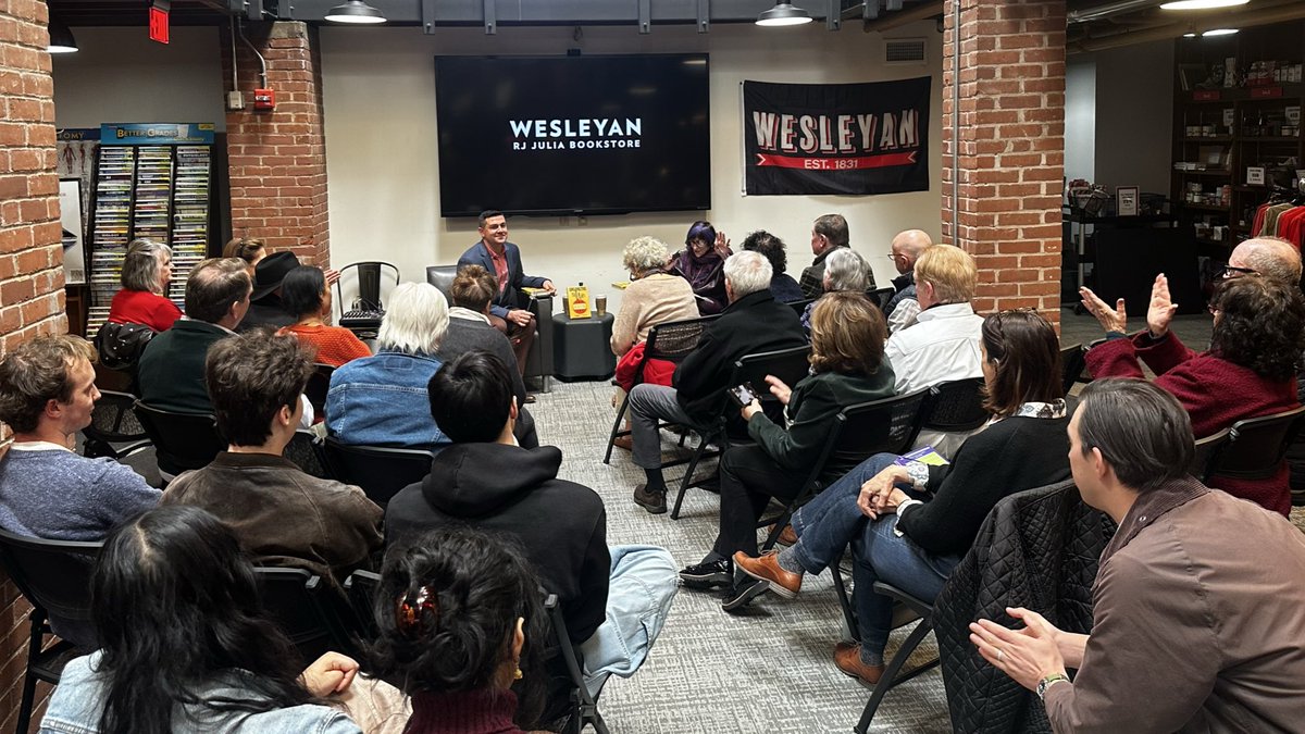 jimmytickey's tweet photo. After 2 years since the idea, and 2 months of book conversations, our Connecticut book tour is a wrap. Thank you for joining me for such thoughtful conversations.  

The American story has been written by the people who show up and organize — my book teaches how to do just that. https://t.co/IviSnlGMKx