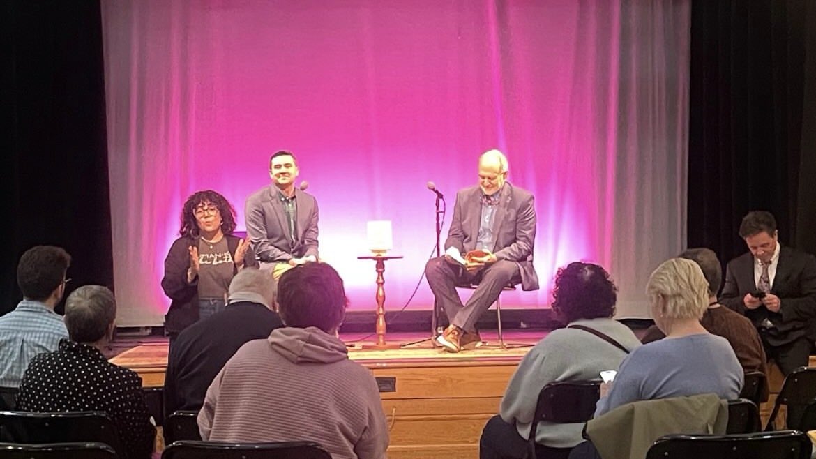 jimmytickey's tweet photo. After 2 years since the idea, and 2 months of book conversations, our Connecticut book tour is a wrap. Thank you for joining me for such thoughtful conversations.  

The American story has been written by the people who show up and organize — my book teaches how to do just that. https://t.co/IviSnlGMKx