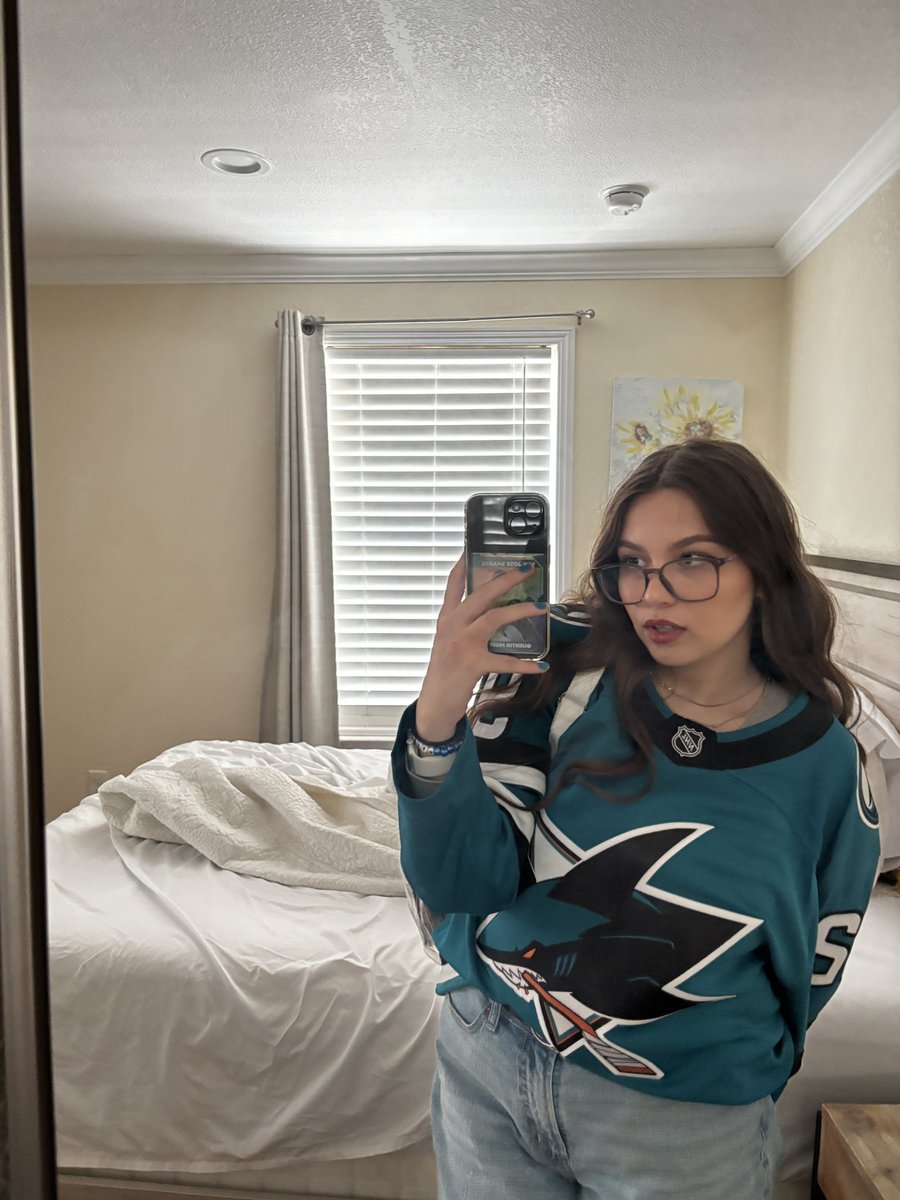 e/x ² - annie 🇲🇽 PLAYOFFS MODE ACTIVATED tweet media