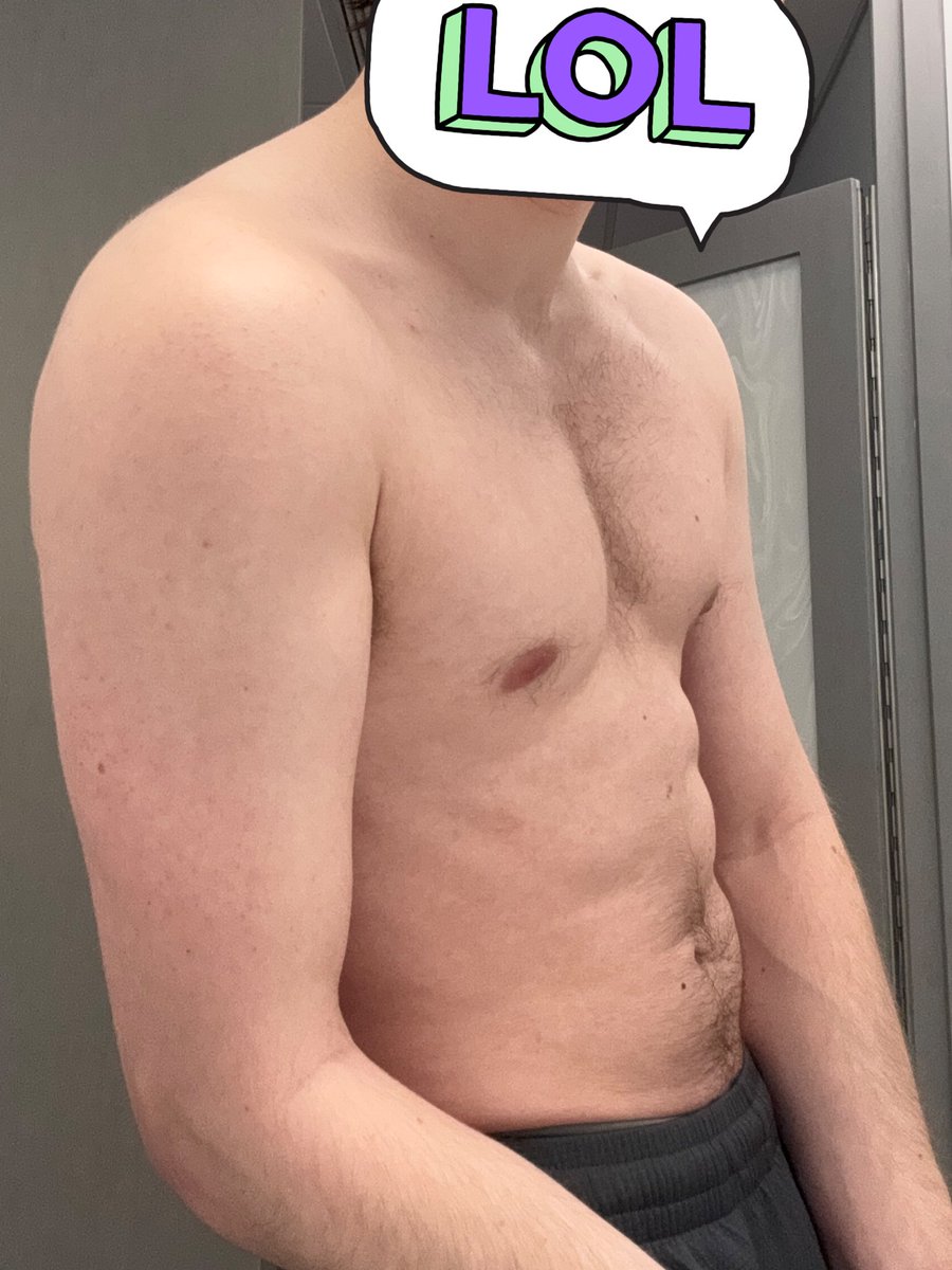 e_joe_shmoe's tweet photo. The difference is CRAZY!! (2022-2026) #gym #gymtwt #progresspics #progress https://t.co/LgrXW287vC