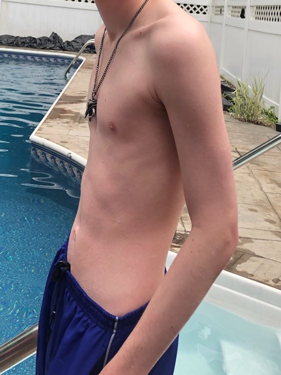 e_joe_shmoe's tweet photo. The difference is CRAZY!! (2022-2026) #gym #gymtwt #progresspics #progress https://t.co/LgrXW287vC