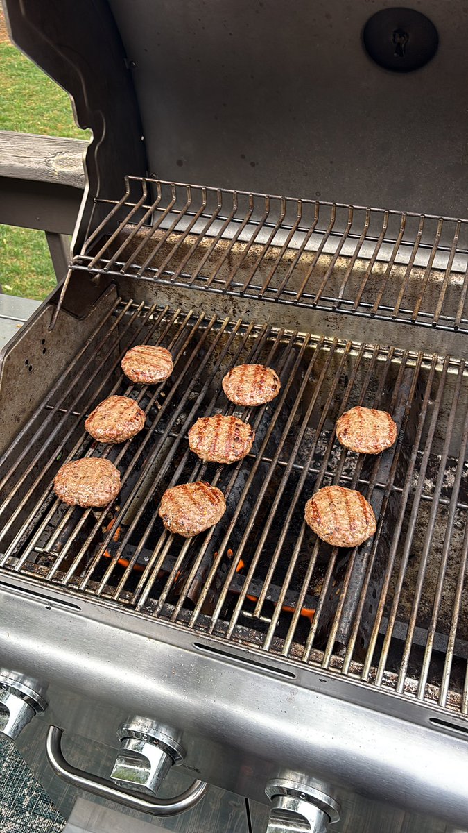 Redneck DangerBoat™️ tweet media