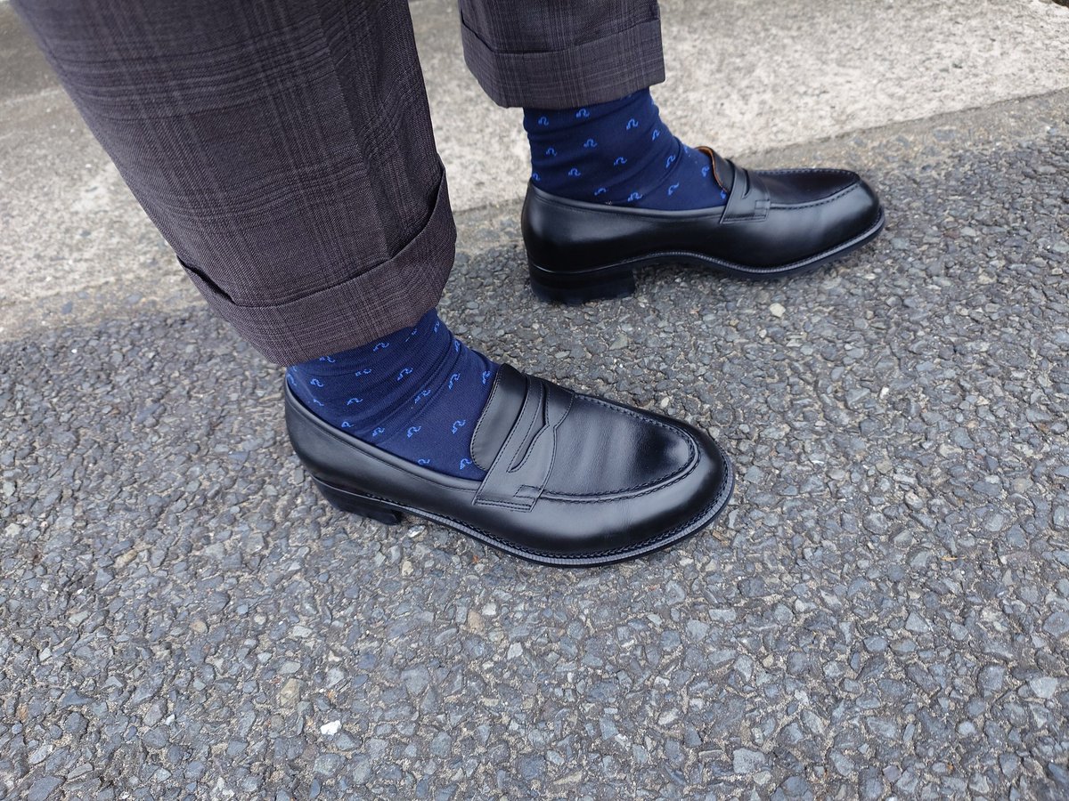 bel729's tweet image. new in!
#lightbulb