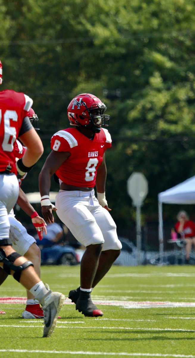 HCHawksSports's tweet image. Kicking off our #DIII week student-athlete spotlight is none other than Braylon Miller @HawksFootball !

Visit huntingdonhawks.com to learn more about Braylon and his time as Division III student-athlete. 

#hawkem