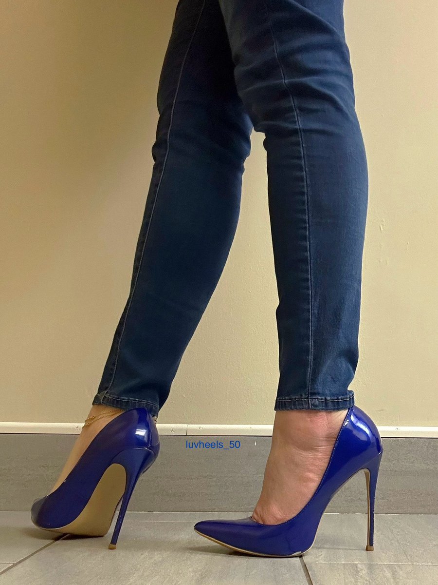 luv_heels tweet media