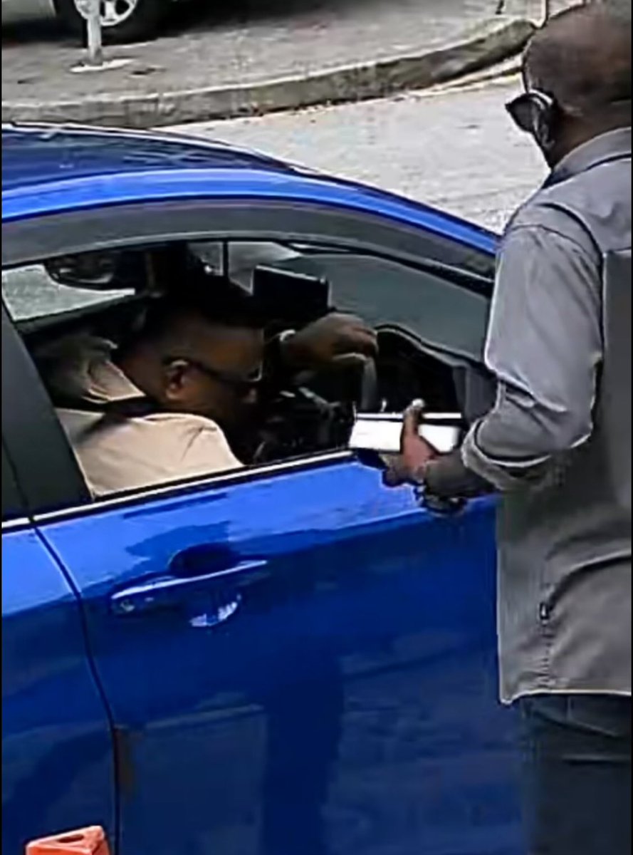 Fendi #RobohKuilHaram tweet media