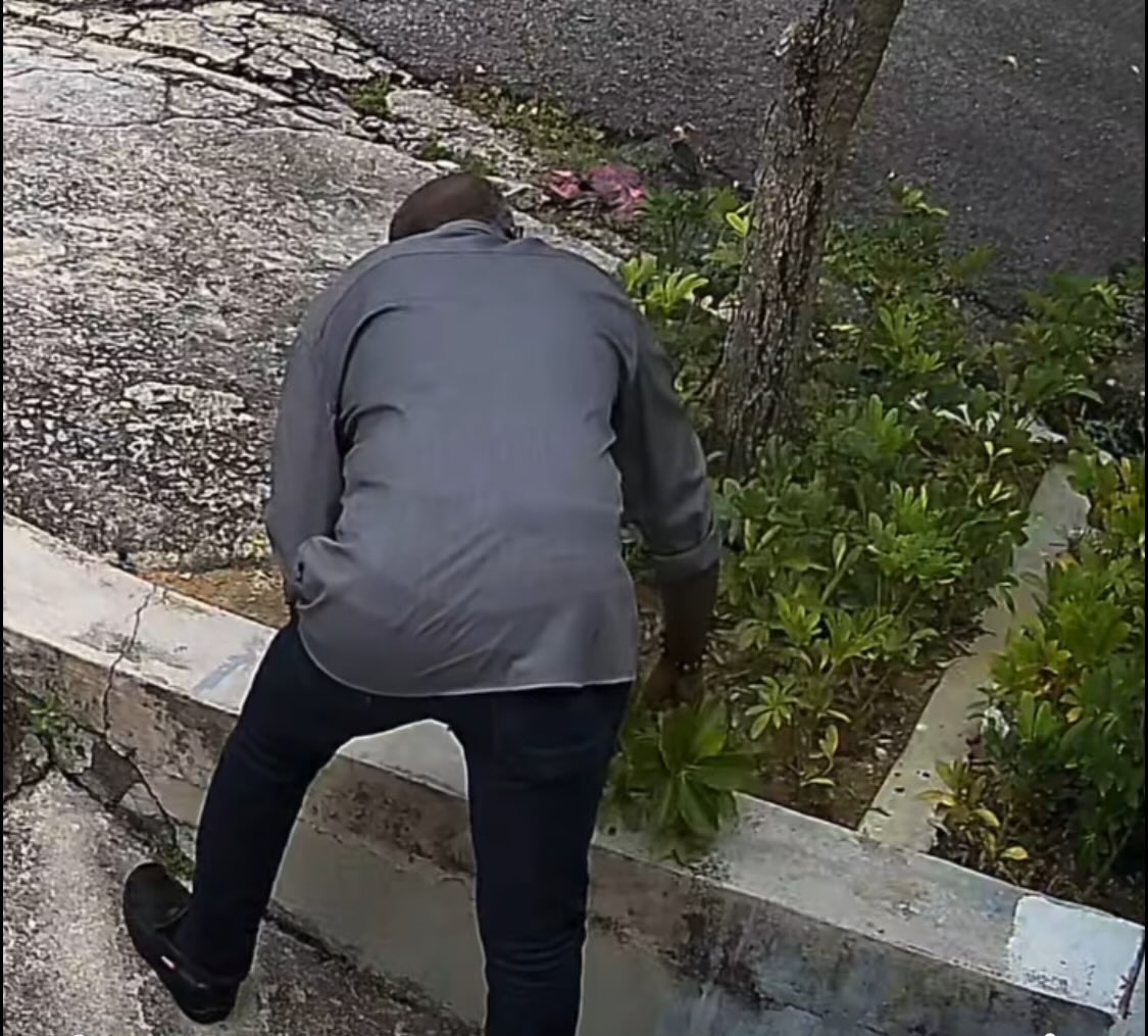 Fendi #RobohKuilHaram tweet media