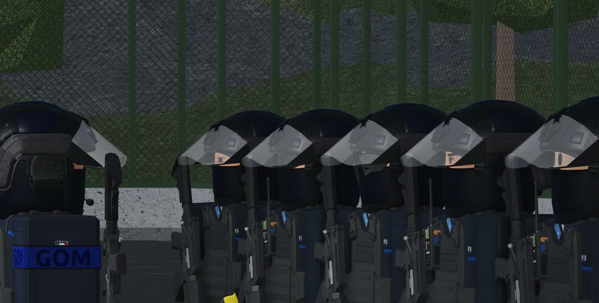 Polizia Penitenziaria | Naples, Italy tweet media