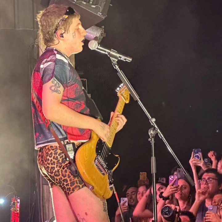 Dillom Bot tweet media