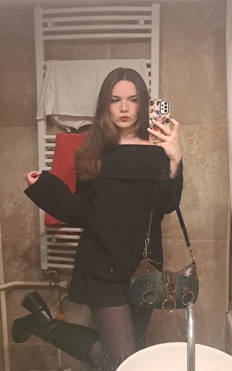 martina ⁷ tweet media