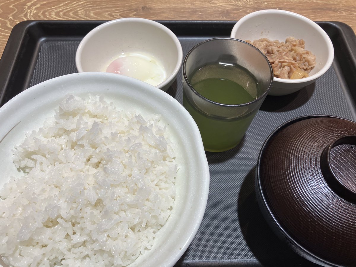 なかなつ tweet media