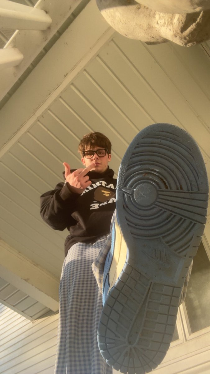 AlphaGodBrad tweet media