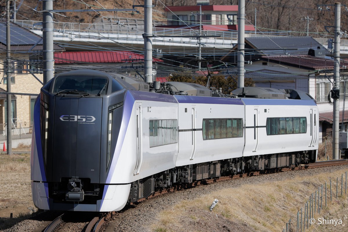 しん鉄 tweet media