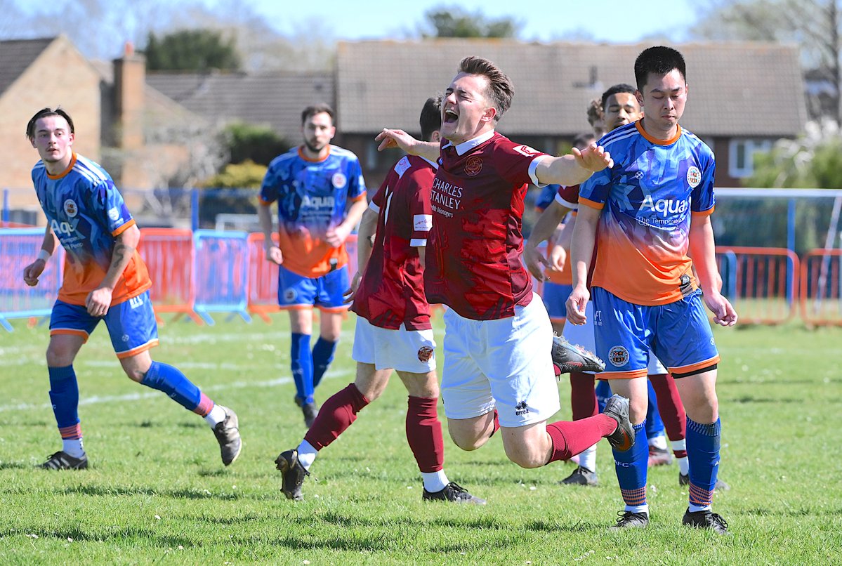 Dial Square F.C. tweet media