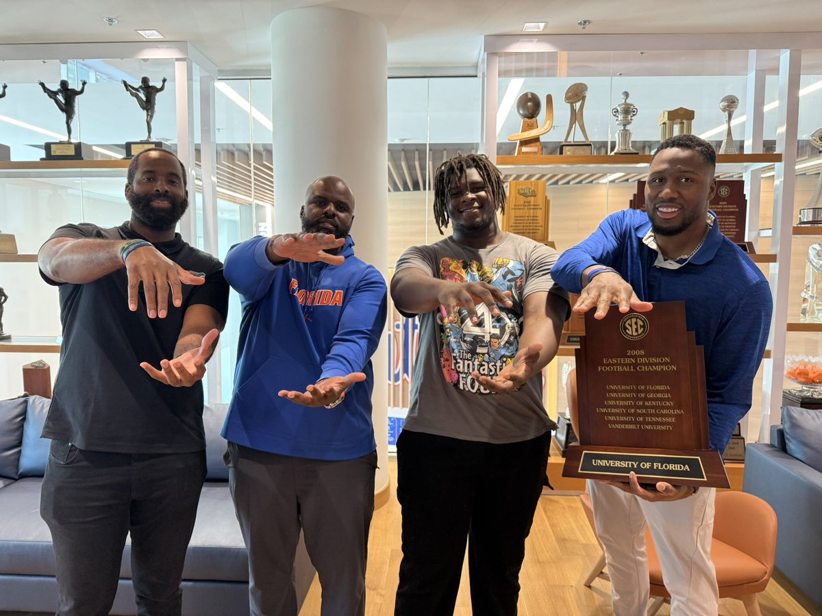 Mark John tweet media