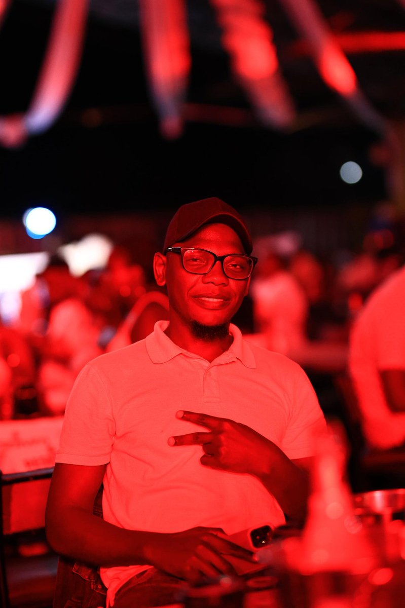 Renamed Samo🏈🎬🇺🇬 tweet media