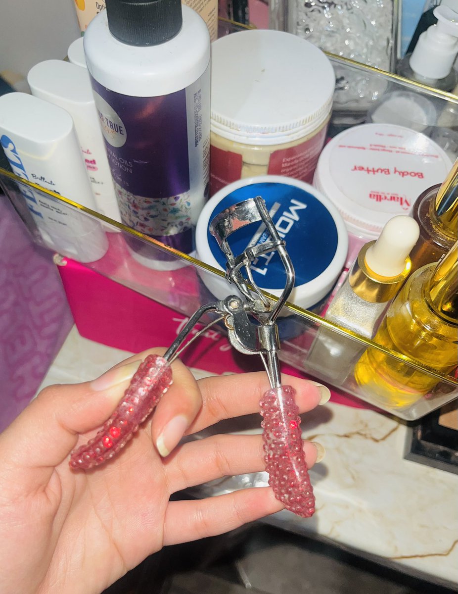 رُؤىٰ🇵🇸 tweet media