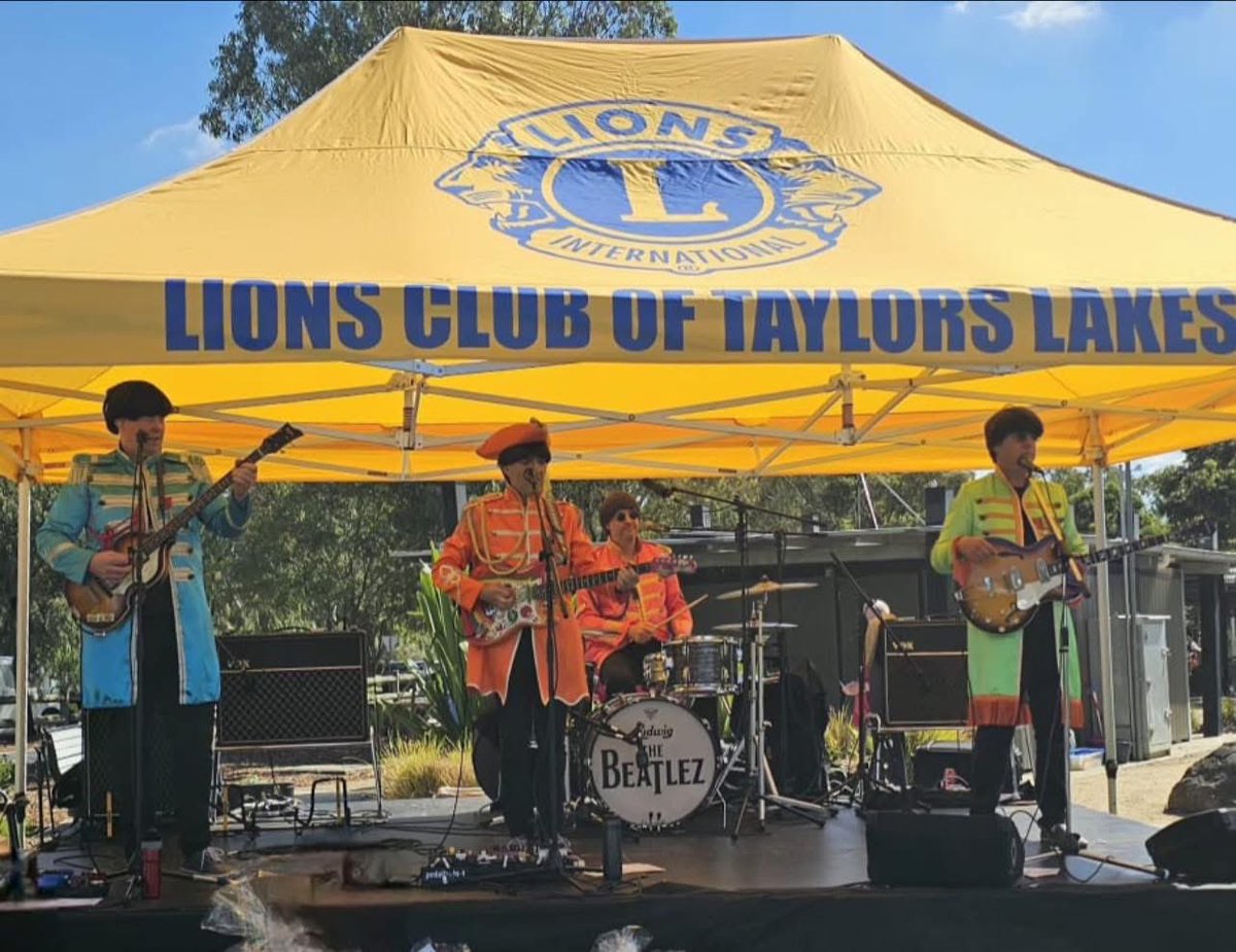 theAusBeatlez's tweet photo. A few fab shots from our show last Sunday at Lions Club of Taylors Lakes!

Happy Easter Everyone!! 🐰🐣🍫 https://t.co/khiIrNIXMa