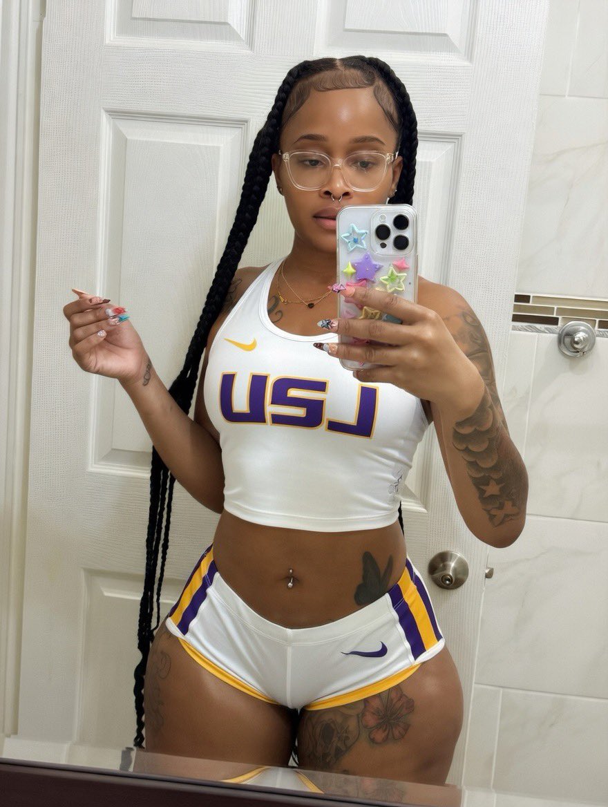 Alexis ᡕᠵ᠊ᡃ່࡚ࠢ࠘ ⸝່ࠡࠣ᠊߯᠆ࠣ࠘ᡁࠣ࠘᠊᠊ࠢ࠘𐡏 ~ ♡ tweet media