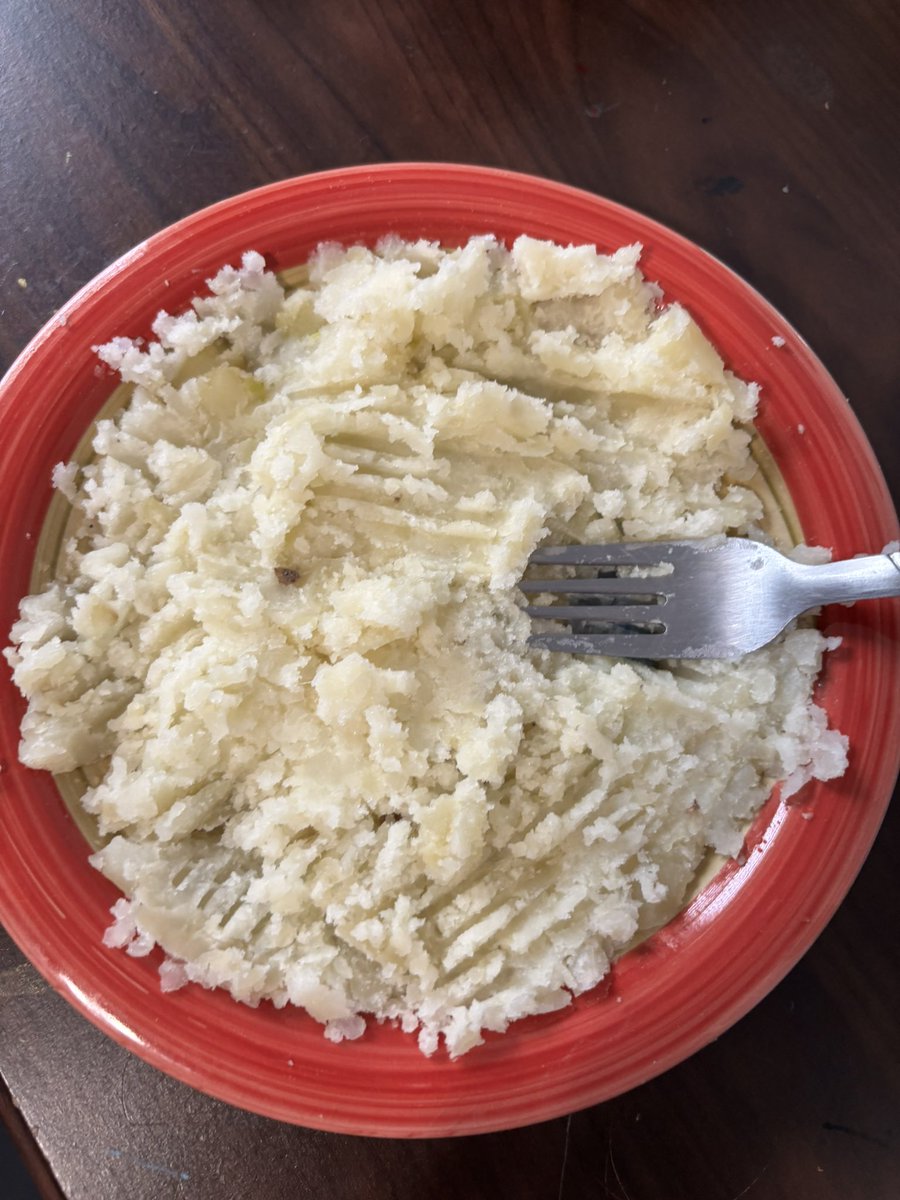 aqua loves es milgram tweet media