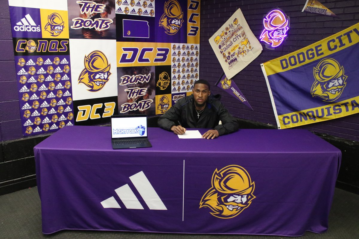 GoConqs's tweet photo. ⚽️Men's Soccer | #GoConqs 

Congrats to Demario Murray for signing with Oakland City University to continue his soccer career &amp; academics #BurnTheBoats https://t.co/LhPAUHr9vn