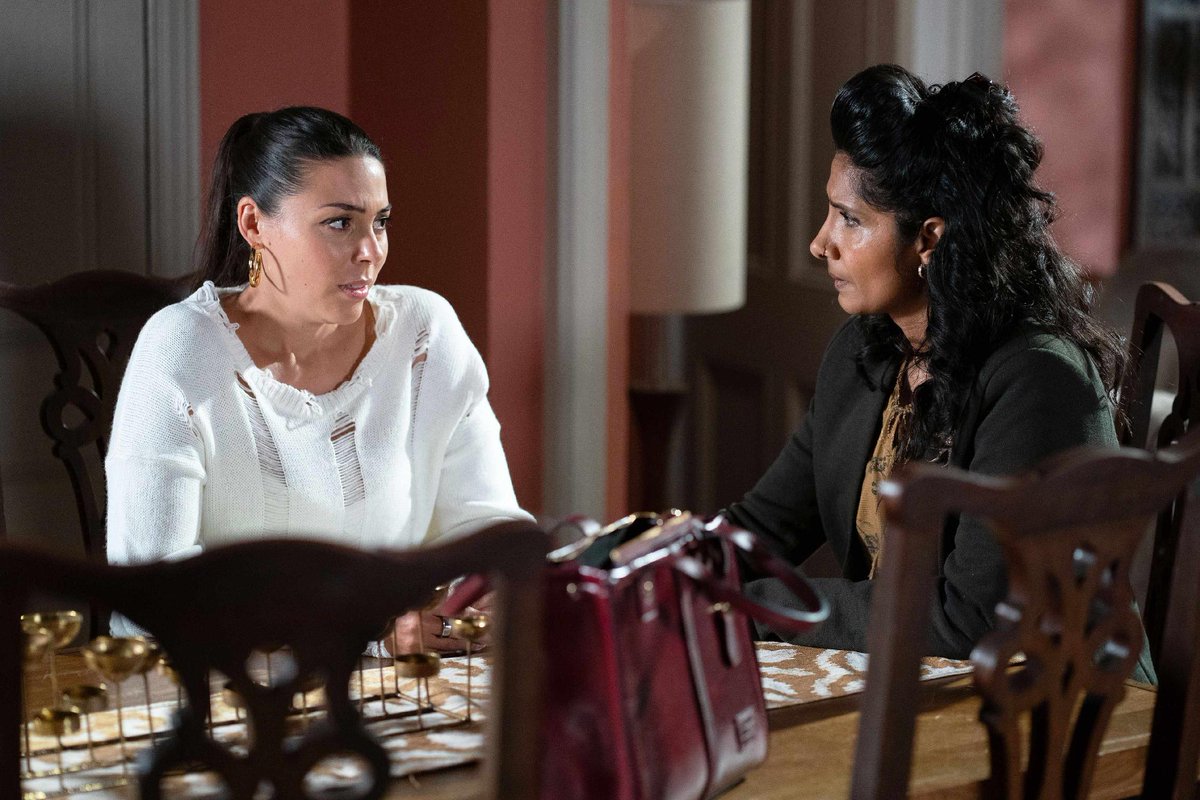 Radio Times tweet media