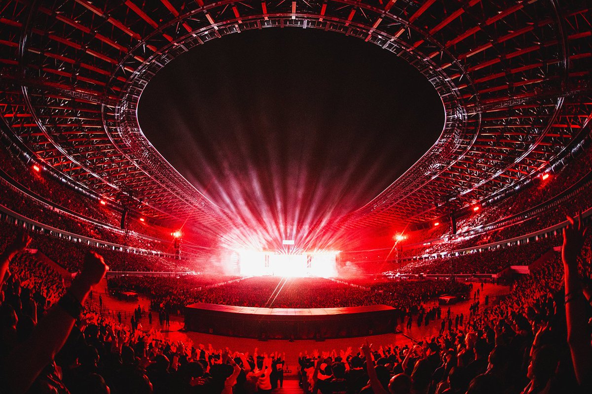 Electric Bloom Webzine tweet media