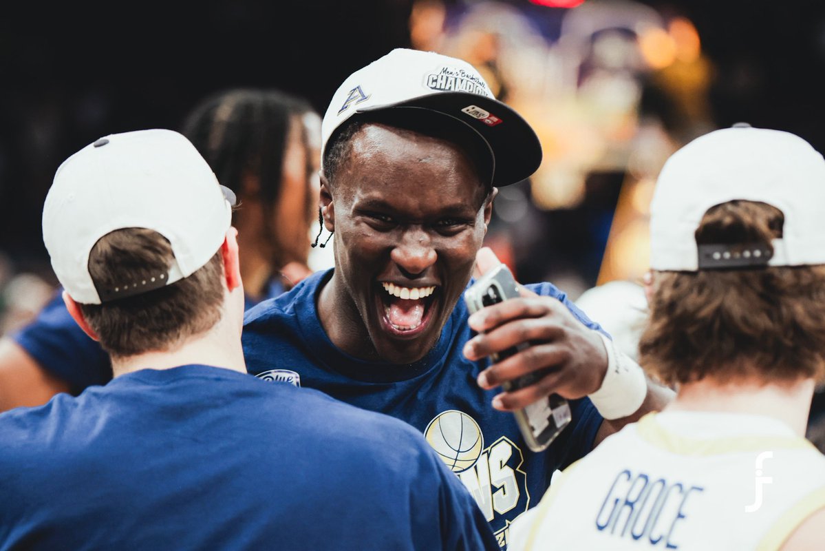 Akron Zips MBB tweet media