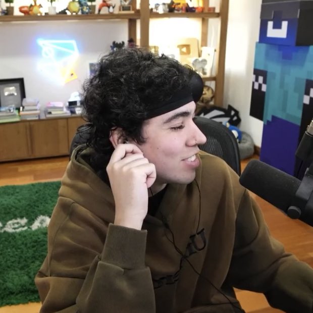 Orne ★🔸 tweet media