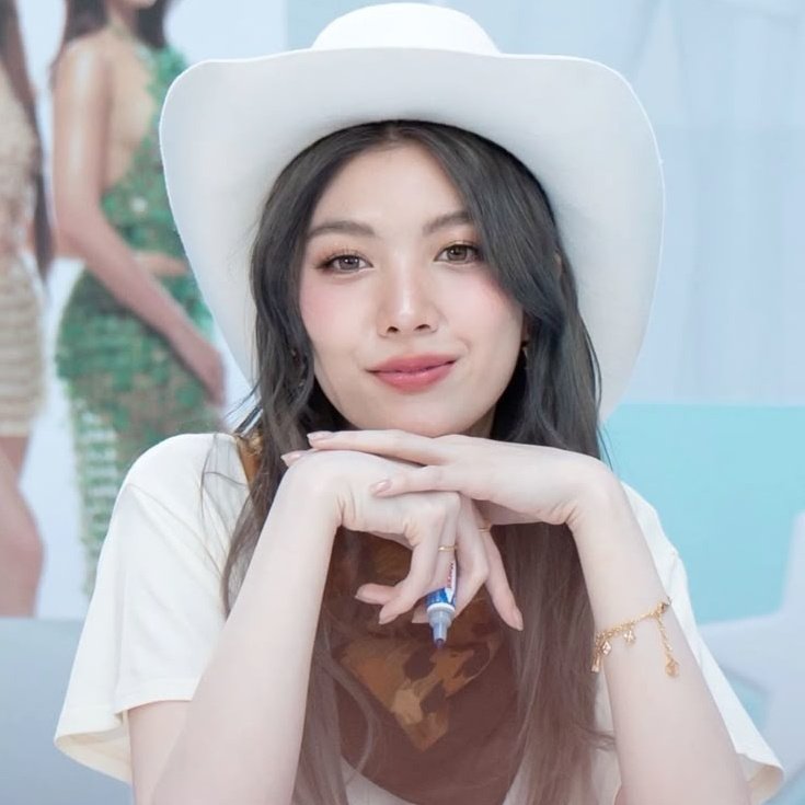 pearl ☮︎ tweet media