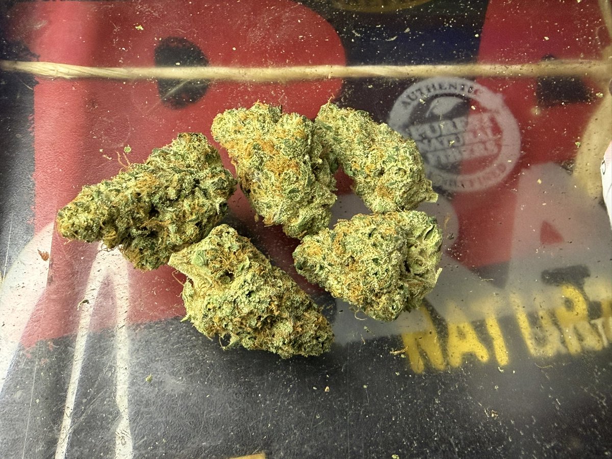 Xx_Eazy-Lee_xX tweet media