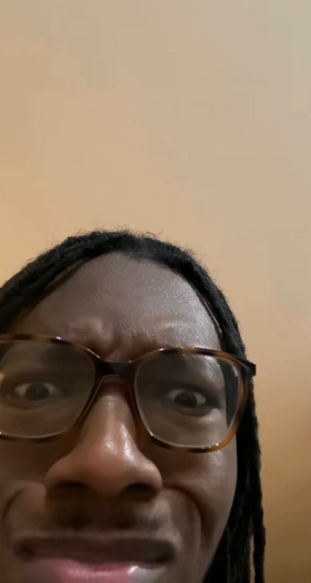 Trav tweet media