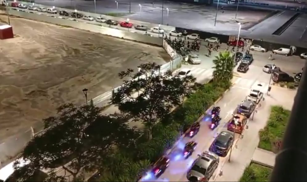 Región Metro tweet media