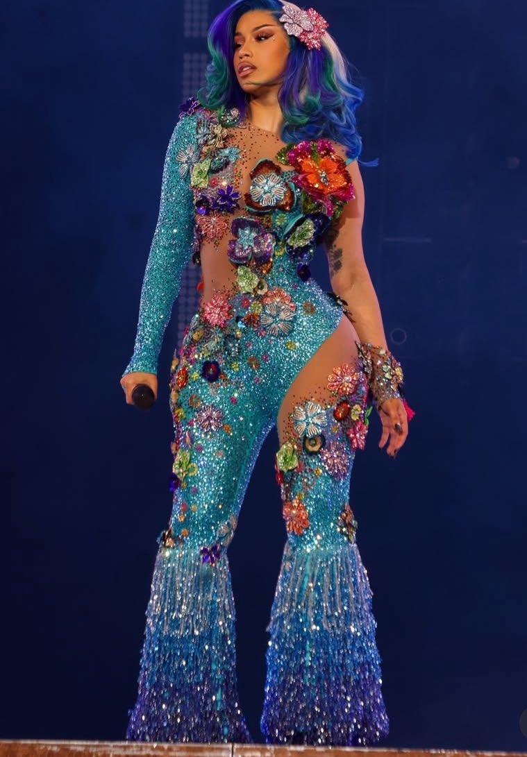 ⋆˚࿔ 𝜗𝜚˚⋆✮ Cardi’s Closet ⋆˚࿔ 𝜗𝜚˚⋆✮ tweet media