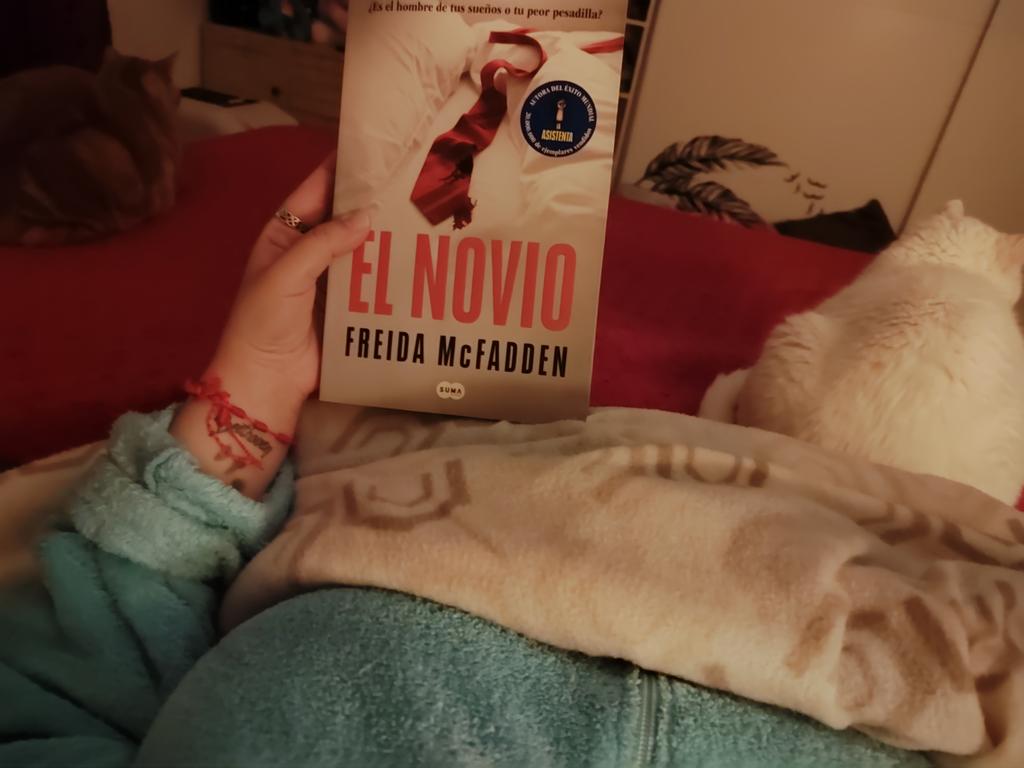 🦋~V~ Wolfie🦋 tweet media