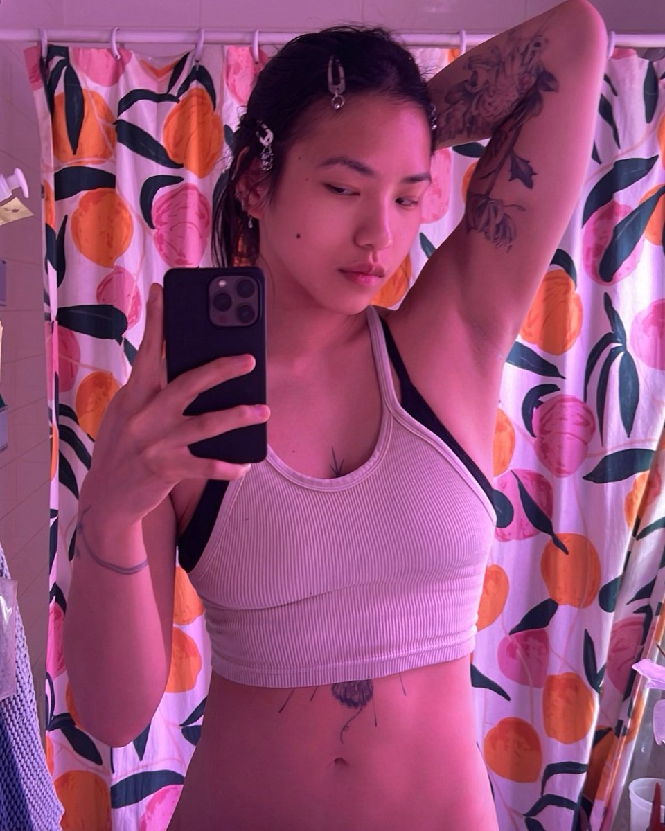 🐤✨🔞 choko tweet media