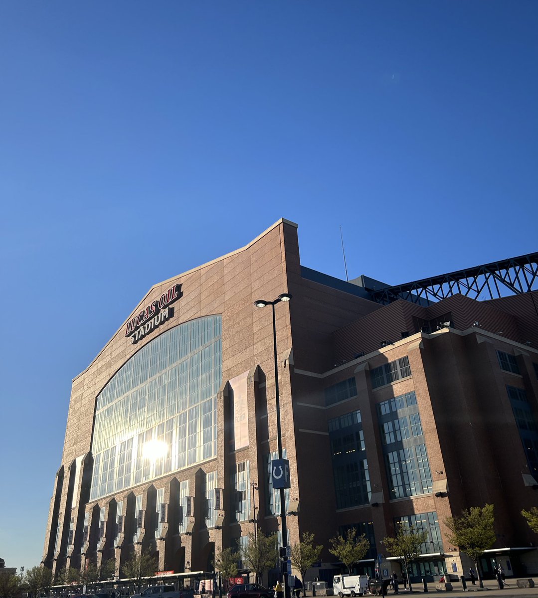 BarstoolUofM's tweet photo. THE ROAD ENDS HERE. https://t.co/ABFDtmGiWB